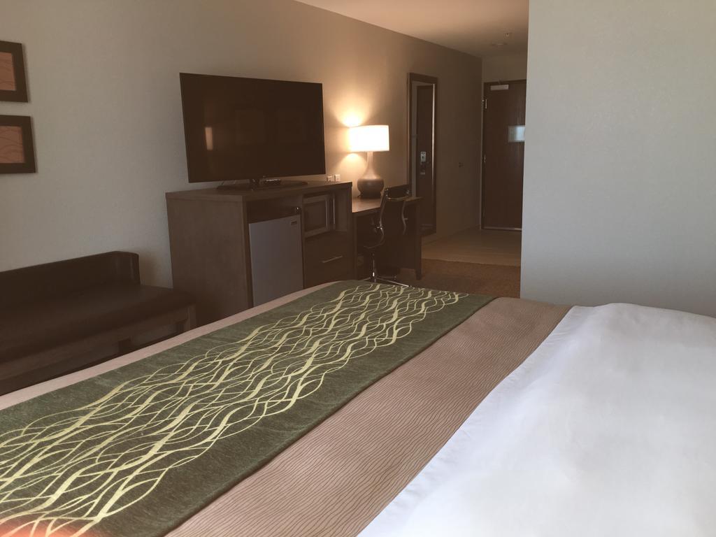 Comfort Inn & Suites Snyder Luaran gambar